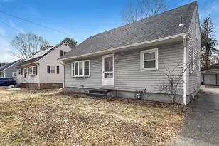 94 Crane Ave, Pittsfield, MA 01201 - Photo 2