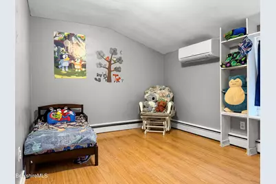 94 Crane Ave, Pittsfield, MA 01201 - Photo 16