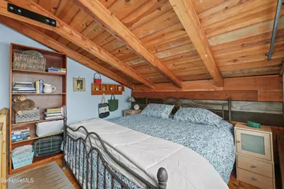 51 Imperial St, Lanesborough, MA 01224 - Photo 32