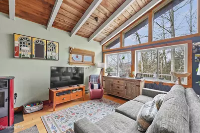 51 Imperial St, Lanesborough, MA 01224 - Photo 16
