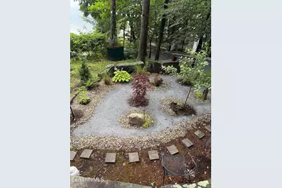 51 Imperial St, Lanesborough, MA 01224 - Photo 4