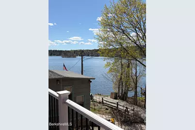 51 Imperial St, Lanesborough, MA 01224 - Photo 4