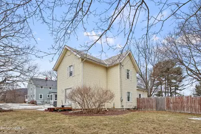 19 Fisk St, Cheshire, MA 01225 - Photo 2