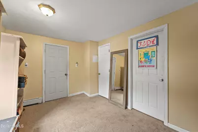 19 Fisk St, Cheshire, MA 01225 - Photo 22