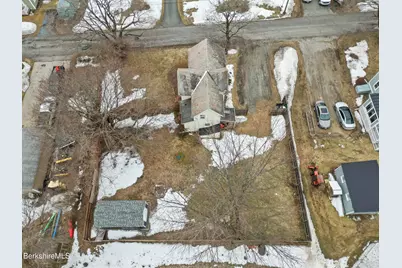 19 Fisk St, Cheshire, MA 01225 - Photo 44