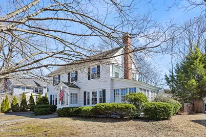 11 Concord Pkwy, Pittsfield, MA 01201 - Photo 4