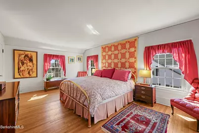 11 Concord Pkwy, Pittsfield, MA 01201 - Photo 34