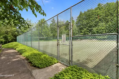 33 Walden Ln, Pittsfield, MA 01201 - Photo 40