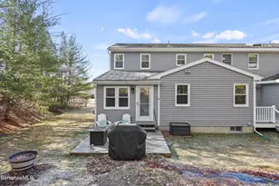 33 Walden Ln, Pittsfield, MA 01201 - Photo 32