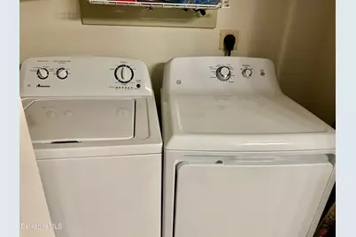 20 Richmond Way, Chicopee, MA 01022 - Photo 12