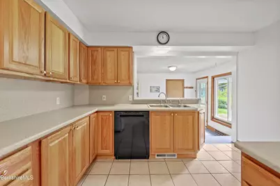 2200 Swamp Rd, Richmond, MA 01254 - Photo 12