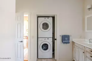 165 Maple Ave, Great Barrington, MA 01230 - Photo 18