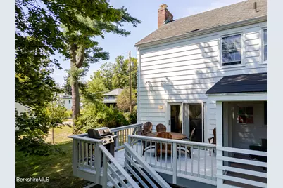 11 Prospect St, Great Barrington, MA 01230 - Photo 22