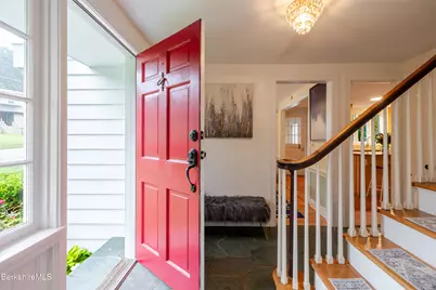 11 Prospect St, Great Barrington, MA 01230 - Photo 6