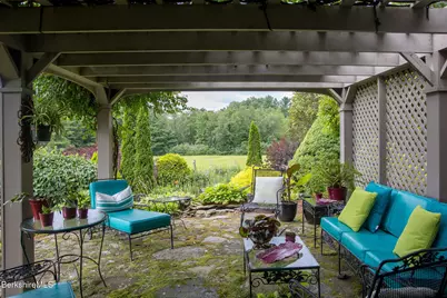 18 Goodrich St, Stockbridge, MA 01262 - Photo 44