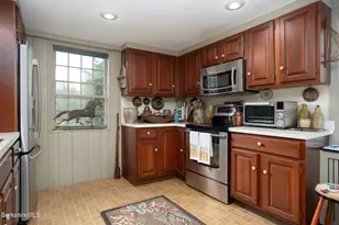 18 Goodrich St, Stockbridge, MA 01262 - Photo 26