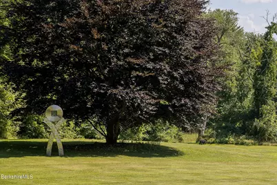 662 Brewer Hill Rd, New Marlboro, MA 01244 - Photo 76