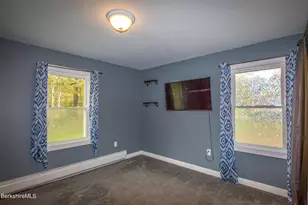 2 Walnut St, Great Barrington, MA 01230 - Photo 16