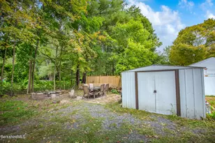 2 Walnut St, Great Barrington, MA 01230 - Photo 30