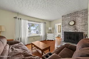 73 Plymouth St, Pittsfield, MA 01201 - Photo 10