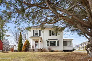 73 Plymouth St, Pittsfield, MA 01201 - Photo 2
