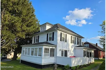 73 Plymouth St, Pittsfield, MA 01201 - Photo 2