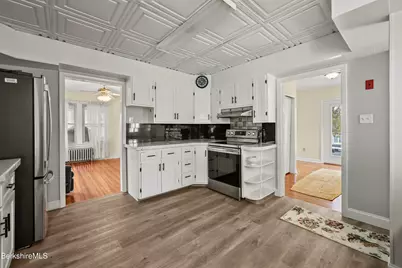 73 Plymouth St, Pittsfield, MA 01201 - Photo 14