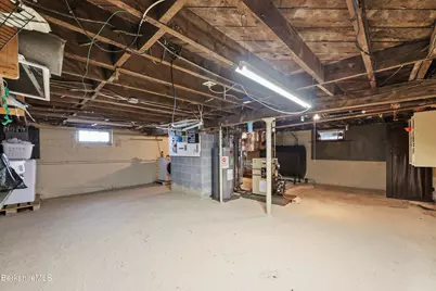 73 Plymouth St, Pittsfield, MA 01201 - Photo 32