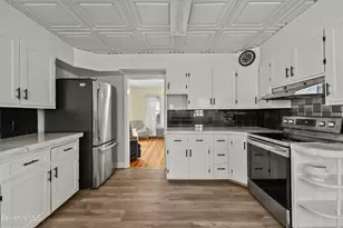 73 Plymouth St, Pittsfield, MA 01201 - Photo 16