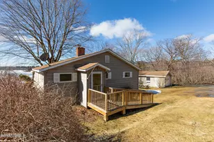 20 Profile St, Lanesborough, MA 01237 - Photo 6