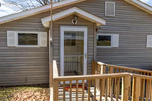 20 Profile St, Lanesborough, MA 01237 - Photo 10