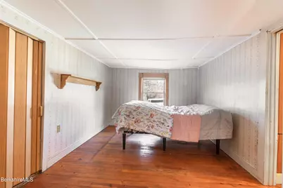 20 Profile St, Lanesborough, MA 01237 - Photo 24