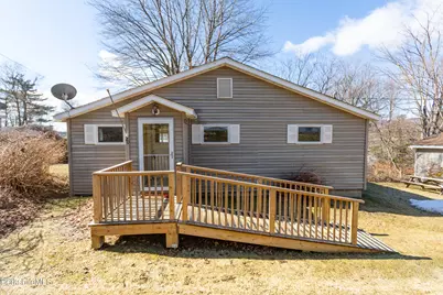 20 Profile St, Lanesborough, MA 01237 - Photo 4