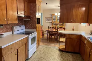 18 Morningview Dr, Pittsfield, MA 01201 - Photo 10