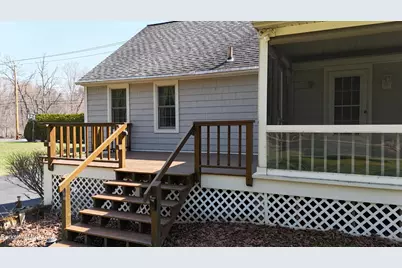156 E New Lenox Rd, Pittsfield, MA 01201 - Photo 8
