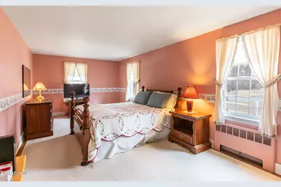156 E New Lenox Rd, Pittsfield, MA 01201 - Photo 24