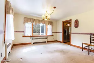 156 E New Lenox Rd, Pittsfield, MA 01201 - Photo 16