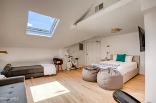 2 Kemble St, Lenox, MA 01240 - Photo 36