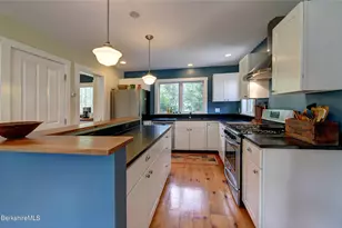 66 Access Rd, Becket, MA 01223 - Photo 26