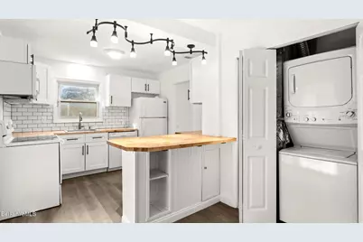 145 Jason St, Pittsfield, MA 01201 - Photo 10