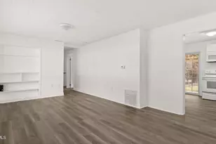 145 Jason St, Pittsfield, MA 01201 - Photo 4