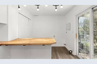 145 Jason St, Pittsfield, MA 01201 - Photo 12