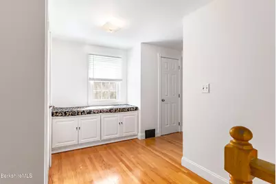 153 Sherwood Dr, Pittsfield, MA 01201 - Photo 28