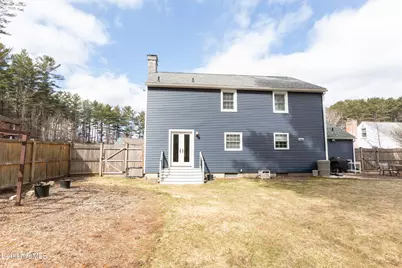 153 Sherwood Dr, Pittsfield, MA 01201 - Photo 8