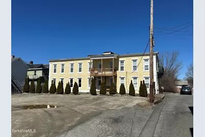 301-309 Fenn St, Pittsfield, MA 01201 - Photo 4