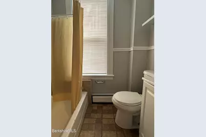301-309 Fenn St, Pittsfield, MA 01201 - Photo 12