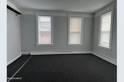 301-309 Fenn St, Pittsfield, MA 01201 - Photo 6
