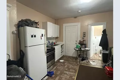 301-309 Fenn St, Pittsfield, MA 01201 - Photo 18