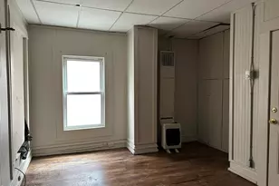 37 Melville St, Pittsfield, MA 01201 - Photo 20