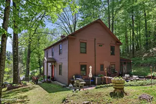 360 Housatonic St, Lenox, MA 01240 - Photo 42